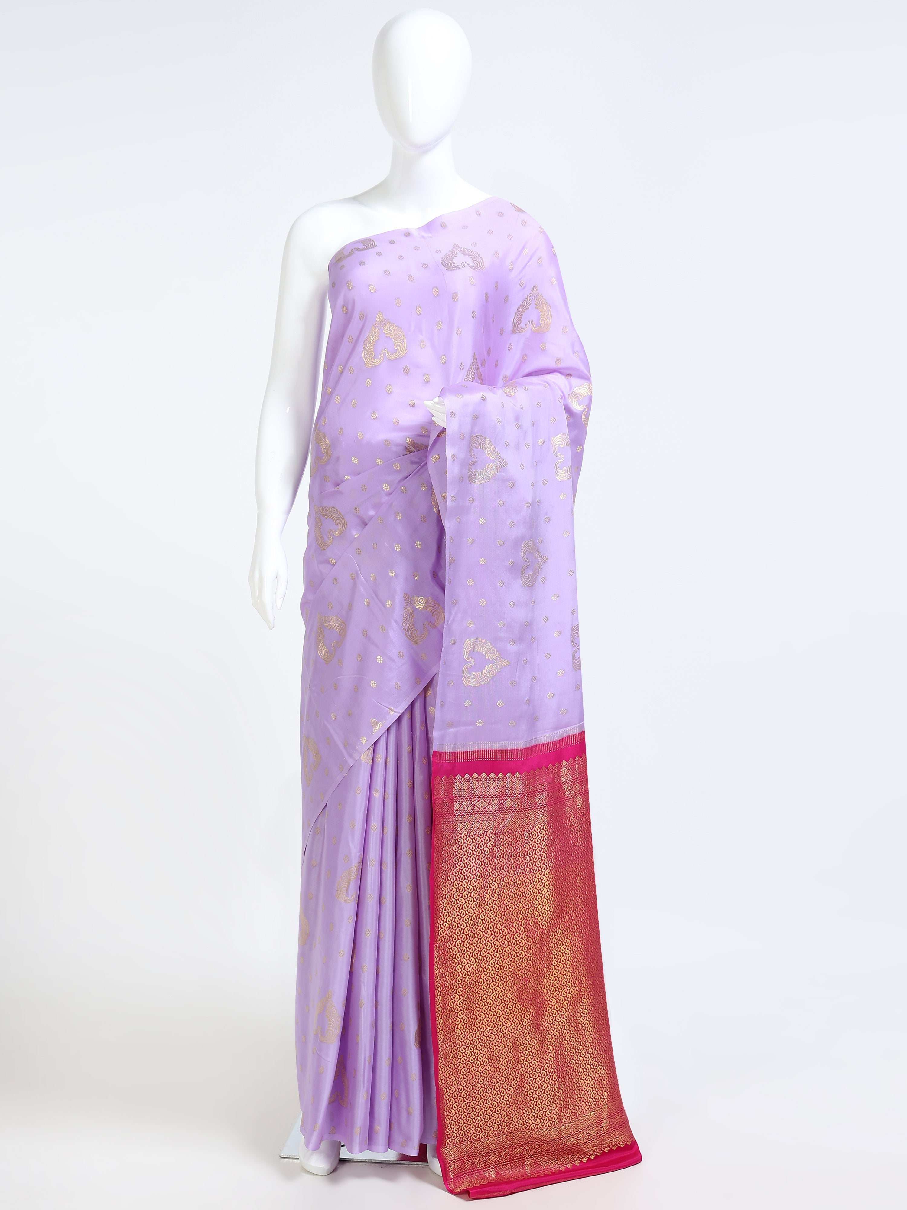 Lavender Mysore Crepe Pure Silk Saree - flat lay showing pink pallu with gold zari